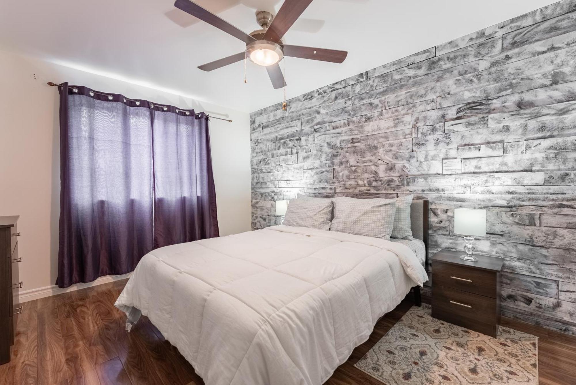 Comfortable Spacious House With Parking Brossard Buitenkant foto